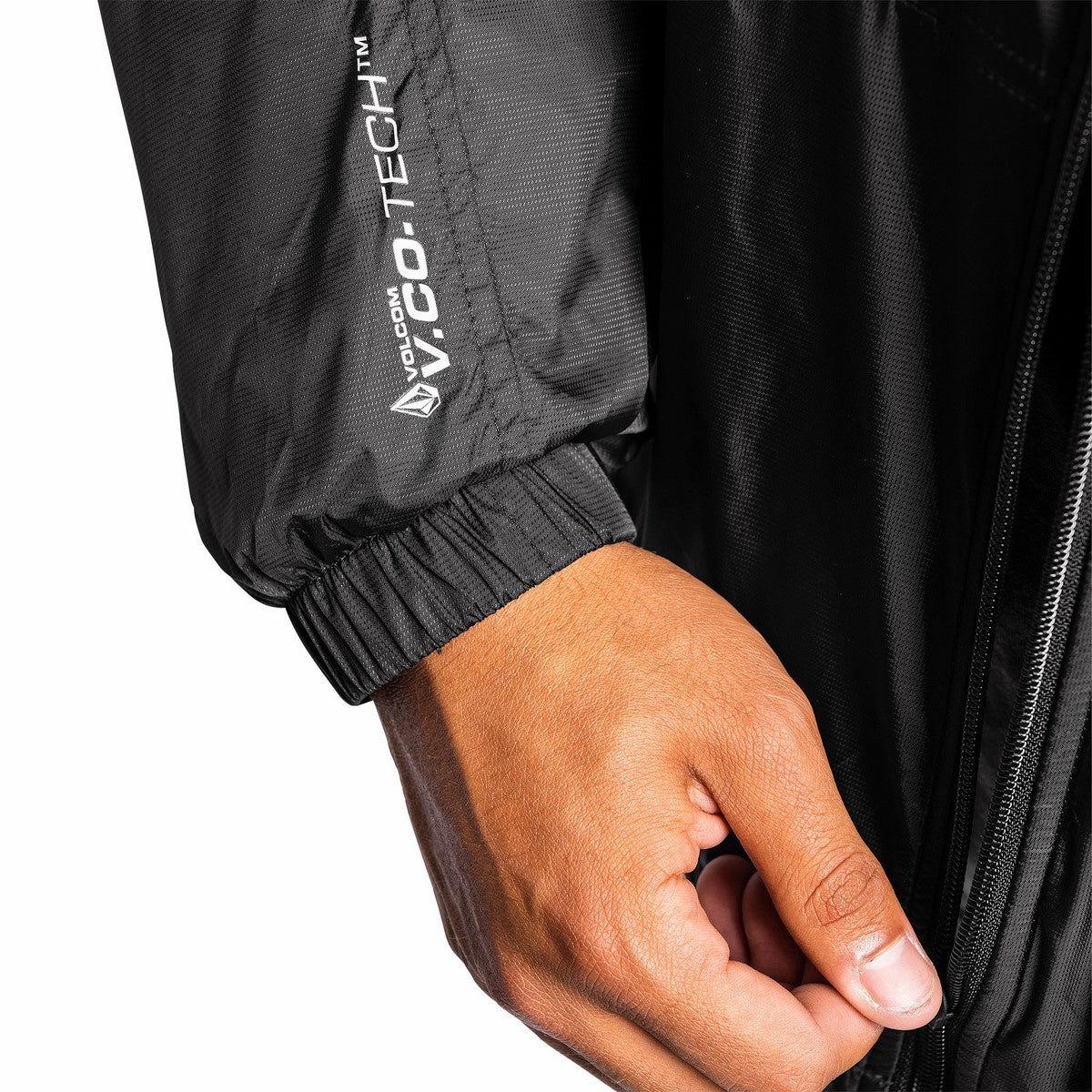 ERMONT LIGHT JACKET - BLACK